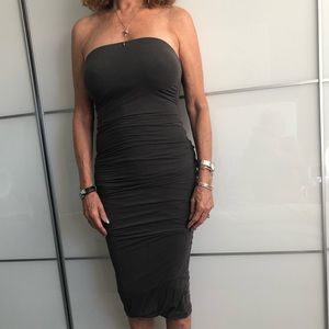 Ladies Designerstretch knit strapless dress